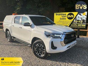 2023 TOYOTA HILUX