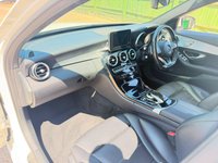 USED 2015 65 MERCEDES-BENZ C CLASS 2.0 C200 AMG Line (Premium) 7G-Tronic+ Euro 6 (s/s) 5dr ULEZ PAN ROOF LOW MILES RARE