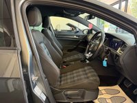 USED 2017 67 VOLKSWAGEN GOLF 1.4 TSI 8.7kWh GTE Advance DSG Euro 6 (s/s) 5dr FULL SERVICE HISTORY