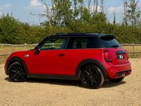 USED 2018 68 MINI HATCH 2.0 Cooper S Classic Hatchback 3dr Petrol Steptronic Euro 6 (s/s) (192 ps) 