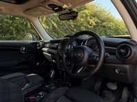 USED 2018 68 MINI HATCH 2.0 Cooper S Classic Hatchback 3dr Petrol Steptronic Euro 6 (s/s) (192 ps) 