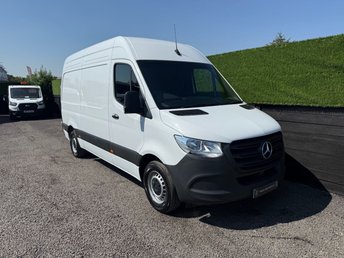 View our MERCEDES-BENZ SPRINTER