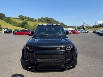 View our LAND ROVER DEFENDER 110