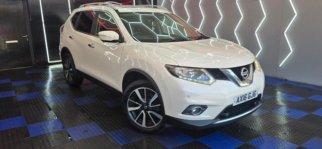 View our NISSAN X-TRAIL