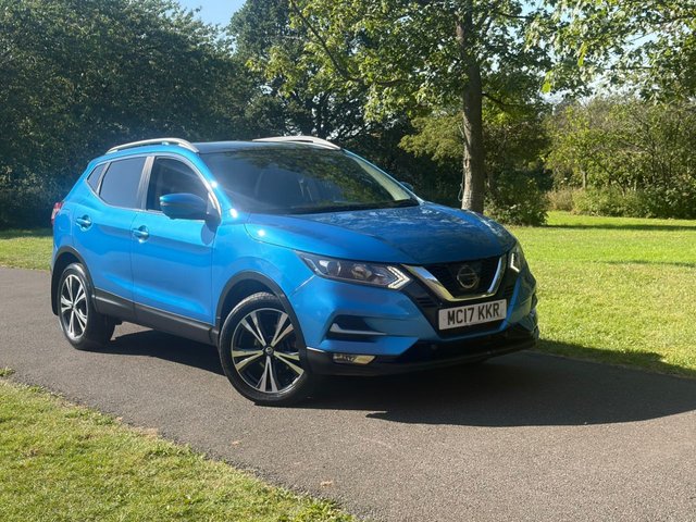 View our NISSAN QASHQAI