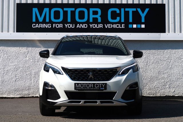 View our PEUGEOT 5008