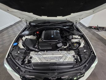View our BMW 3 SERIES