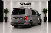 USED 2019 69 VOLKSWAGEN TRANSPORTER 2.0 BiTDI T32 Highline Kombi Double Cab 5dr Diesel DSG 4Motion SWB Euro 6 (s/s) (199 ps) PX 