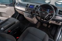 USED 2019 69 VOLKSWAGEN TRANSPORTER 2.0 BiTDI T32 Highline Kombi Double Cab 5dr Diesel DSG 4Motion SWB Euro 6 (s/s) (199 ps) PX 