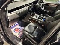 USED 2022 22 JAGUAR F-PACE 2.0 D200 MHEV R-Dynamic S SUV 5dr Diesel Auto AWD Euro 6 (s/s) (204 ps) 