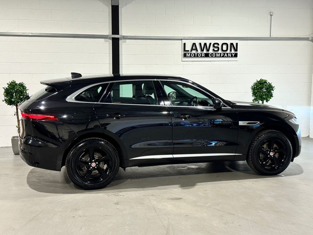 USED 2022 22 JAGUAR F-PACE 2.0 D200 MHEV R-Dynamic S SUV 5dr Diesel Auto AWD Euro 6 (s/s) (204 ps) 