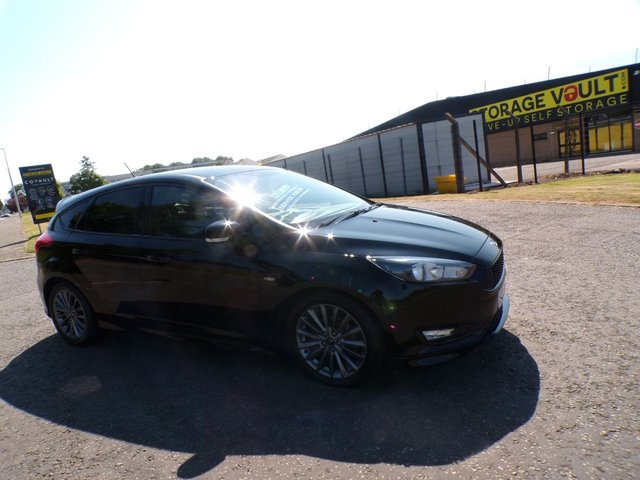 View our FORD FOCUS