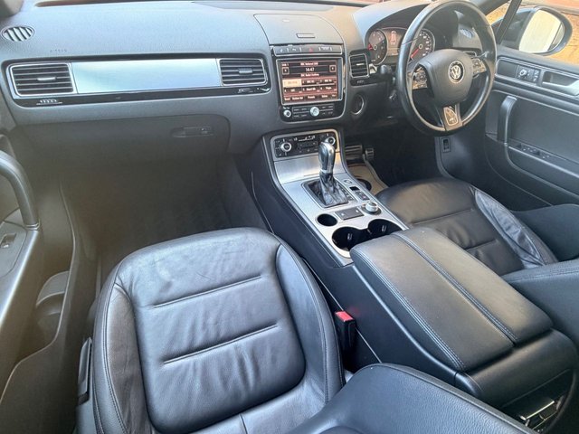 View our VOLKSWAGEN TOUAREG