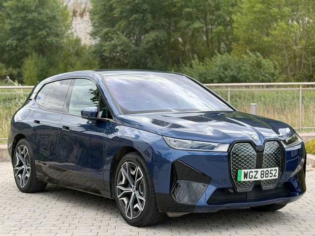 2022 BMW IX