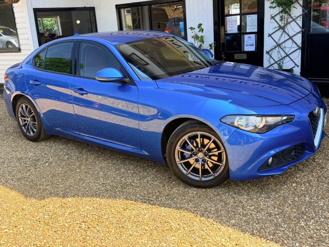 View our ALFA ROMEO GIULIA