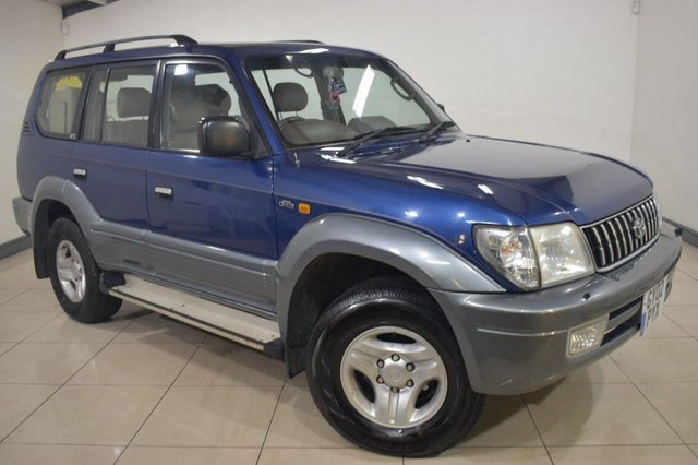 View our TOYOTA LAND CRUISER