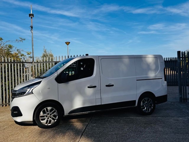 View our RENAULT TRAFIC