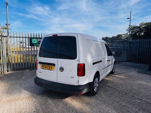 View our VOLKSWAGEN CADDY MAXI