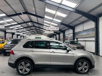 USED 2019 19 VOLKSWAGEN TIGUAN 2.0 TDI SEL DSG 4Motion Euro 6 (s/s) 5dr 