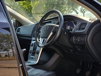 USED 2019 68 VOLVO V40 2.0 T2 GPF Inscription Hatchback 5dr Petrol Manual Euro 6 (s/s) (122 ps) 