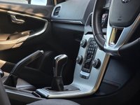 USED 2019 68 VOLVO V40 2.0 T2 GPF Inscription Hatchback 5dr Petrol Manual Euro 6 (s/s) (122 ps) 