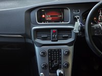 USED 2019 68 VOLVO V40 2.0 T2 GPF Inscription Hatchback 5dr Petrol Manual Euro 6 (s/s) (122 ps) 