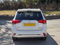 USED 2018 68 MITSUBISHI OUTLANDER 2.4h TwinMotor 13.8kWh 4h SUV 5dr Petrol Plug-in Hybrid CVT 4WD Euro 6 (s/s) (209 ps) 