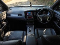 USED 2018 68 MITSUBISHI OUTLANDER 2.4h TwinMotor 13.8kWh 4h SUV 5dr Petrol Plug-in Hybrid CVT 4WD Euro 6 (s/s) (209 ps) 