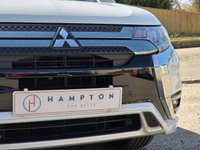 USED 2018 68 MITSUBISHI OUTLANDER 2.4h TwinMotor 13.8kWh 4h SUV 5dr Petrol Plug-in Hybrid CVT 4WD Euro 6 (s/s) (209 ps) 