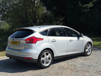 View our FORD FOCUS