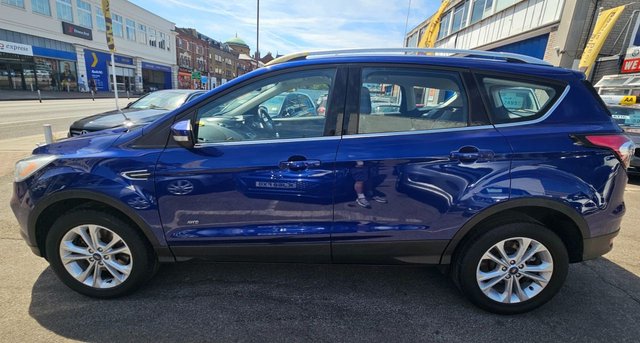 View our FORD KUGA