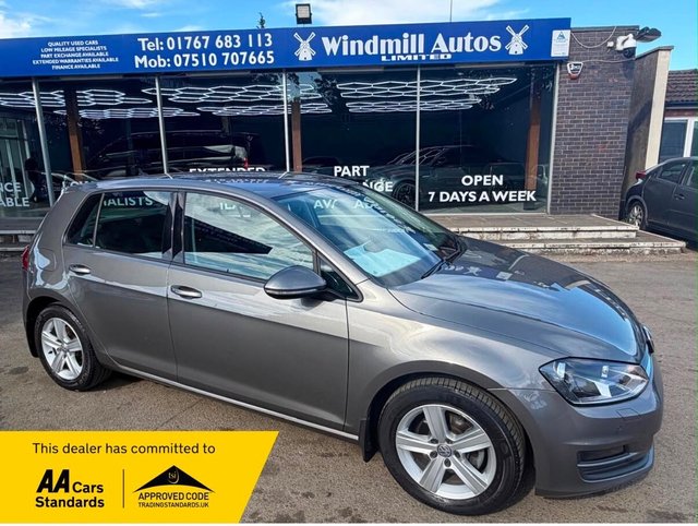 View our VOLKSWAGEN GOLF