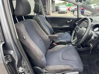 USED 2015 15 HONDA JAZZ 1.4 i-VTEC EX Hatchback 5dr Petrol CVT Euro 5 (99 ps) AUTO -- FULL SERVICE HISTORY -- SUNROOF -- CRUISE -- SENSORS