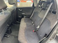USED 2015 15 HONDA JAZZ 1.4 i-VTEC EX Hatchback 5dr Petrol CVT Euro 5 (99 ps) AUTO -- FULL SERVICE HISTORY -- SUNROOF -- CRUISE -- SENSORS