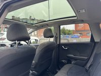 USED 2015 15 HONDA JAZZ 1.4 i-VTEC EX Hatchback 5dr Petrol CVT Euro 5 (99 ps) AUTO -- FULL SERVICE HISTORY -- SUNROOF -- CRUISE -- SENSORS