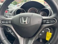 USED 2015 15 HONDA JAZZ 1.4 i-VTEC EX Hatchback 5dr Petrol CVT Euro 5 (99 ps) AUTO -- FULL SERVICE HISTORY -- SUNROOF -- CRUISE -- SENSORS