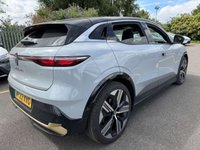 USED 2023 23 RENAULT MEGANE E-TECH 60kWh iconic Hatchback 5dr Electric Auto (optimum charge) (220 ps) 