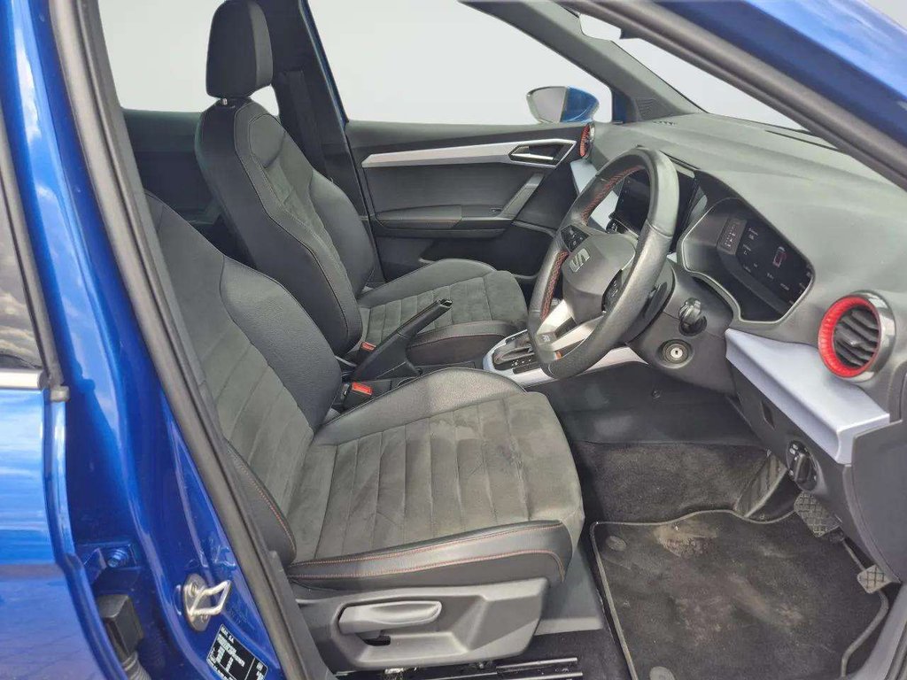 2023 SEAT Arona — image 14