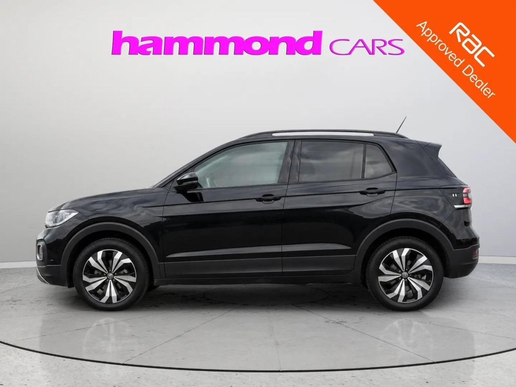 2023 Volkswagen T-Cross — image 2