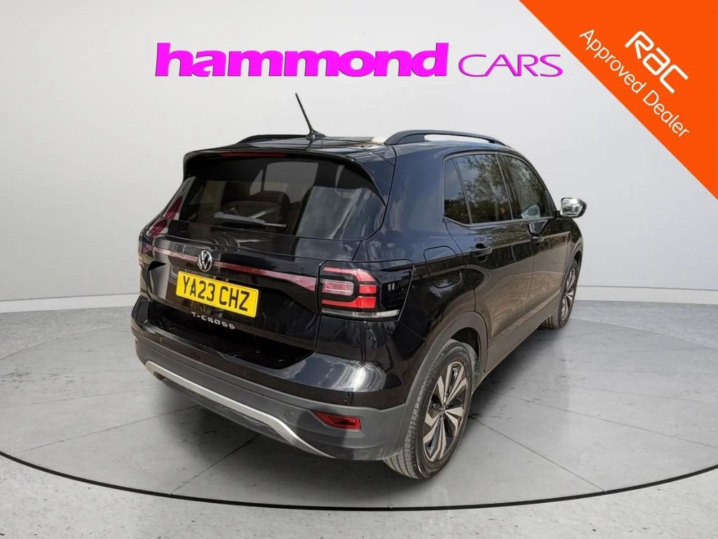 2023 Volkswagen T-Cross — image 3