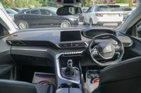 USED 2019 19 PEUGEOT 5008 1.2 PureTech Allure SUV 5dr Petrol Manual Euro 6 (s/s) (130 ps) 