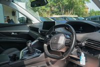 USED 2019 19 PEUGEOT 5008 1.2 PureTech Allure SUV 5dr Petrol Manual Euro 6 (s/s) (130 ps) 