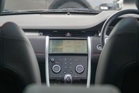 USED 2022 22 LAND ROVER DISCOVERY SPORT 2.0 D200 MHEV R-Dynamic SE SUV 5dr Diesel Auto 4WD Euro 6 (s/s) (204 ps) 