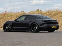 USED 2023 23 PORSCHE TAYCAN Performance Plus 93.4kWh 4S Auto 4WD 4dr (11kW Charger) 20K OPTIONS+PAN ROOF+PRIVACY