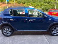 USED 2018 68 DACIA SANDERO STEPWAY 0.9 TCe Comfort Hatchback 5dr Petrol Manual Euro 6 (s/s) (90 ps) SERVICE HISTORY, LOW MILEAGE, SAT NAV, REAR PARKING SENSORS, 2 KEYS
