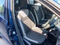 USED 2018 68 DACIA SANDERO STEPWAY 0.9 TCe Comfort Hatchback 5dr Petrol Manual Euro 6 (s/s) (90 ps) SERVICE HISTORY, LOW MILEAGE, SAT NAV, REAR PARKING SENSORS, 2 KEYS
