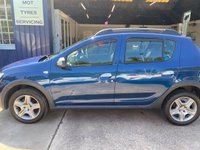 USED 2018 68 DACIA SANDERO STEPWAY 0.9 TCe Comfort Hatchback 5dr Petrol Manual Euro 6 (s/s) (90 ps) SERVICE HISTORY, LOW MILEAGE, SAT NAV, REAR PARKING SENSORS, 2 KEYS
