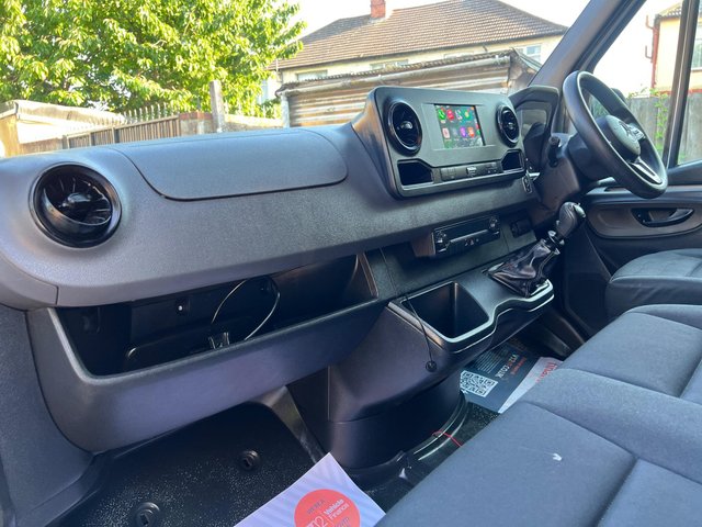 View our MERCEDES-BENZ SPRINTER