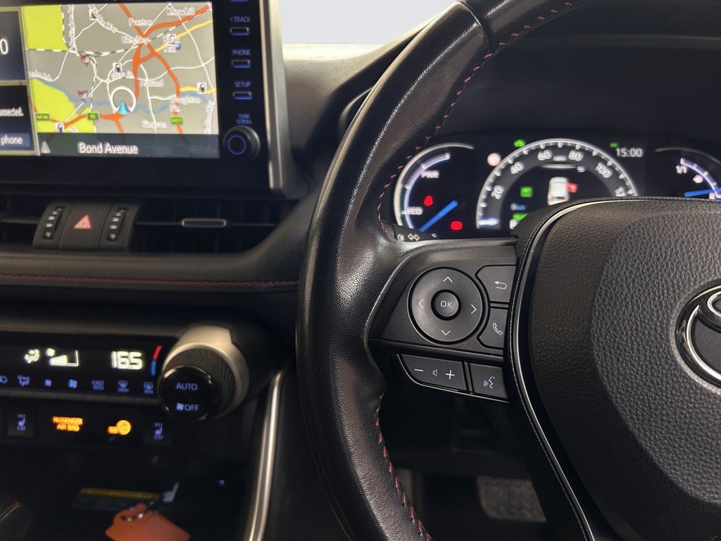 2021 Toyota RAV4 — image 11