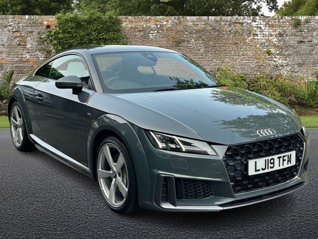 View our AUDI TT